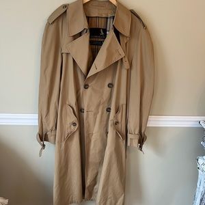 Men’s Double Breasted Gleneagles Trench Coat. Vintage.